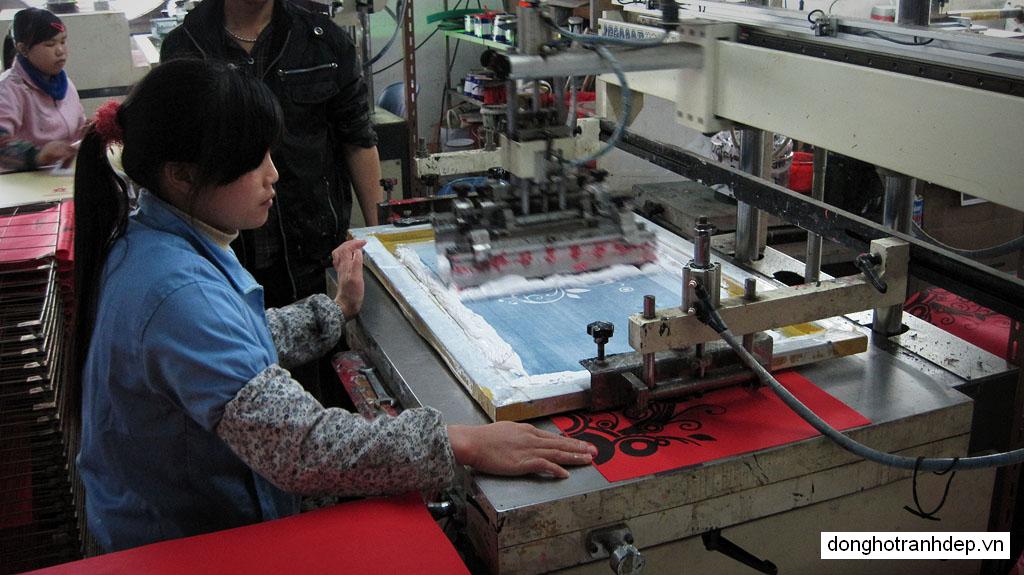 donghotranhdep.vn nh&agrave; sản xuất v&agrave; ph&acirc;n phối đồng hồ tranh, đồng hồ tranh đẹp , tranh đồng hồ, tranh đồng hồ treo tường uy t&iacute;n, chất lượng, phong ph&uacute; về thể loại v&agrave; đa dạng về mẩu m&atilde;.